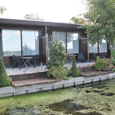 Bed & Breakfast Klein Giethoorn *
